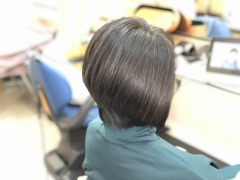 簡単ヘアースタイル（キュビズムカット）