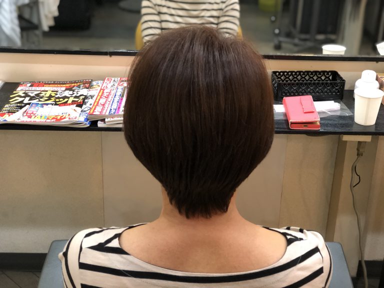 今の時期はキュビズムカットで長持ちヘアーを