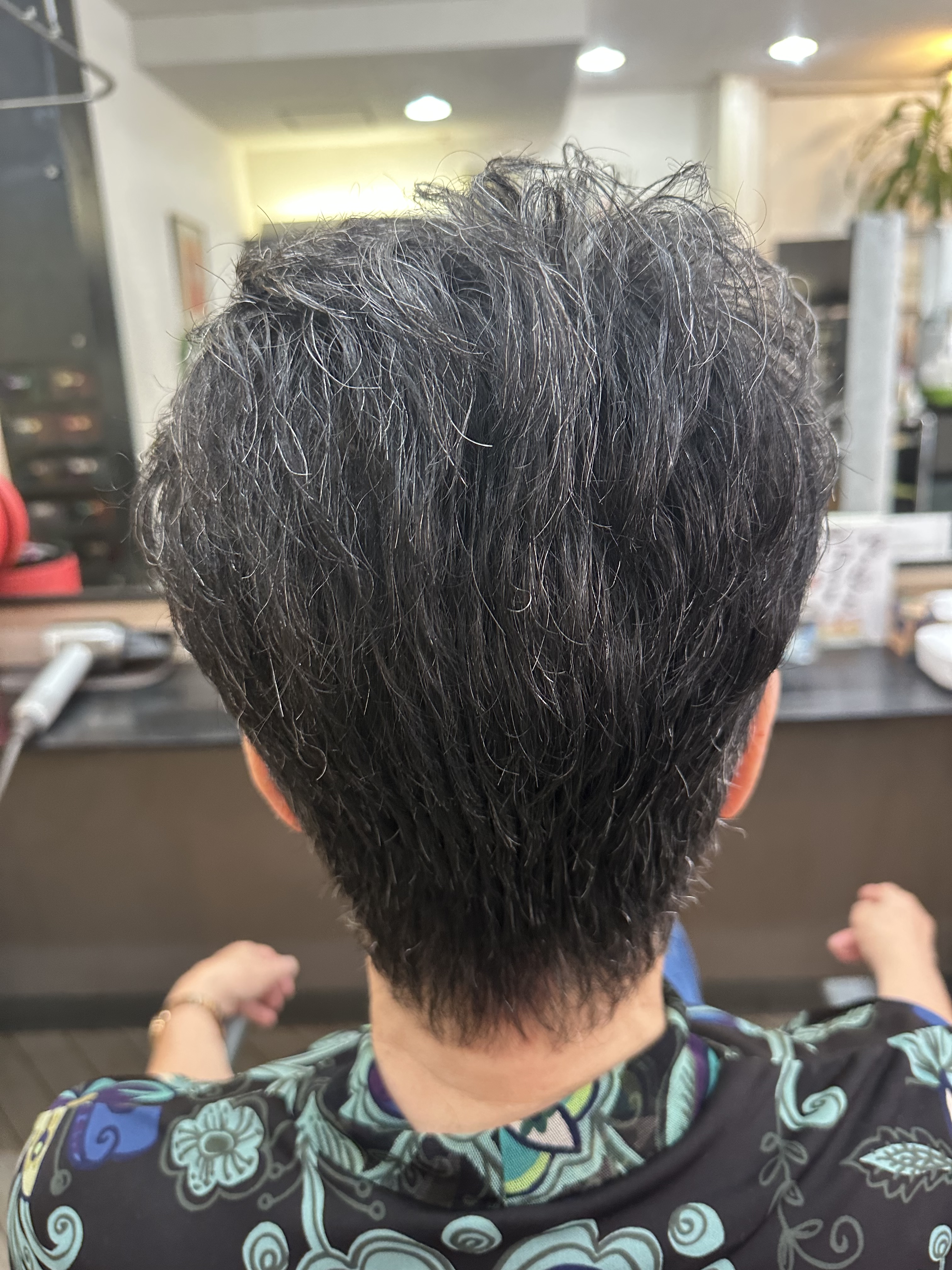 骨格修正くせ毛カットでブローレススタイル😊
