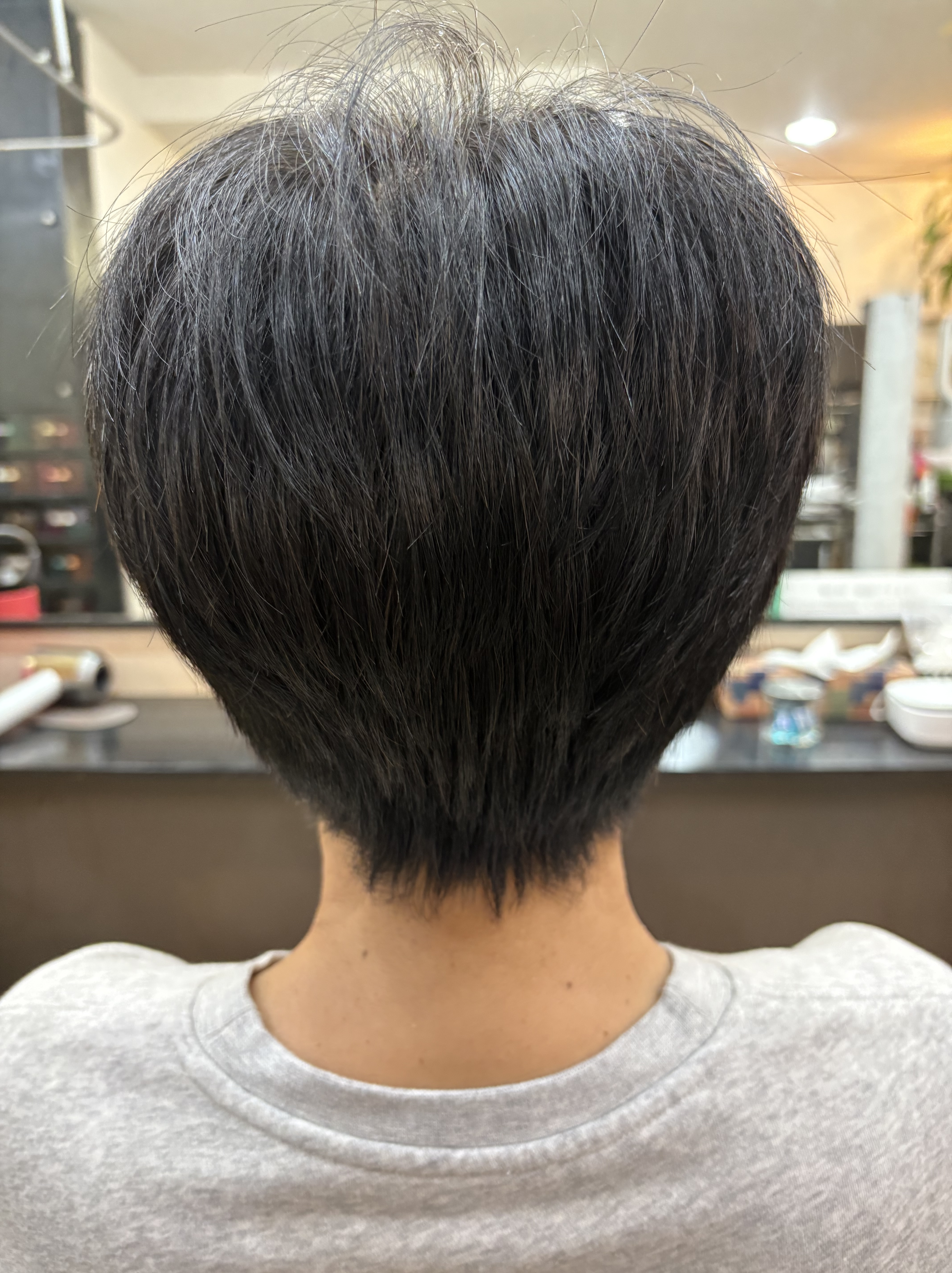 骨格修正くせ毛カットでブローレススタイル😊